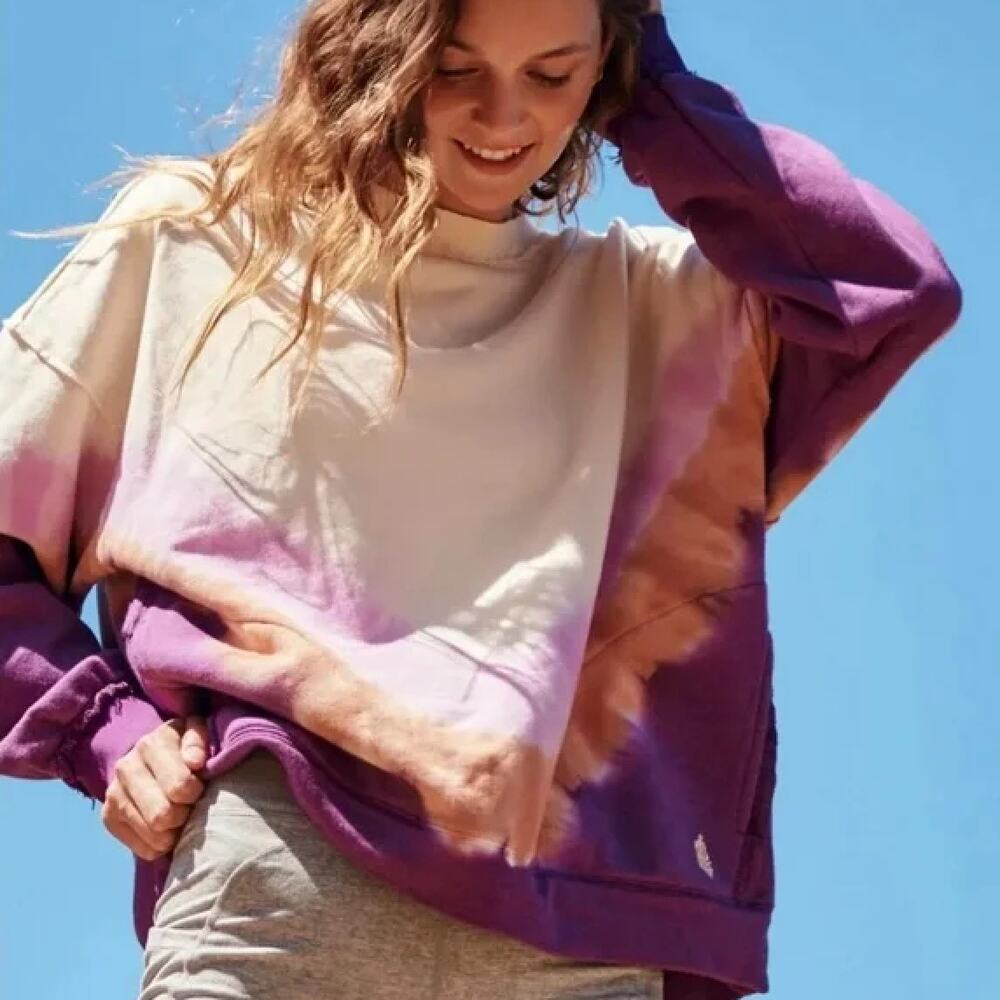 Free People FP movement Ombre‎ Metti crew neck tie dye oversized sweatshirt